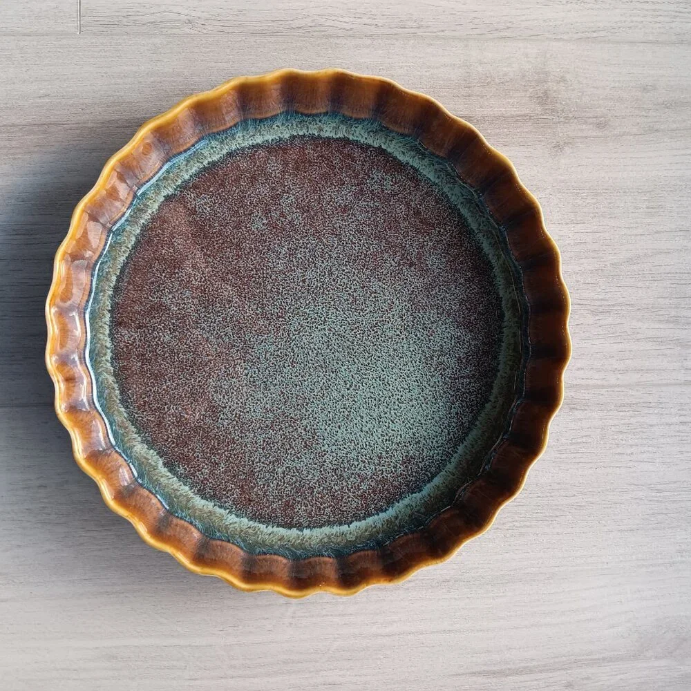 New Ceramic Fluted Round Baking Serving Dish Seamist Glaze Brown Blue 9